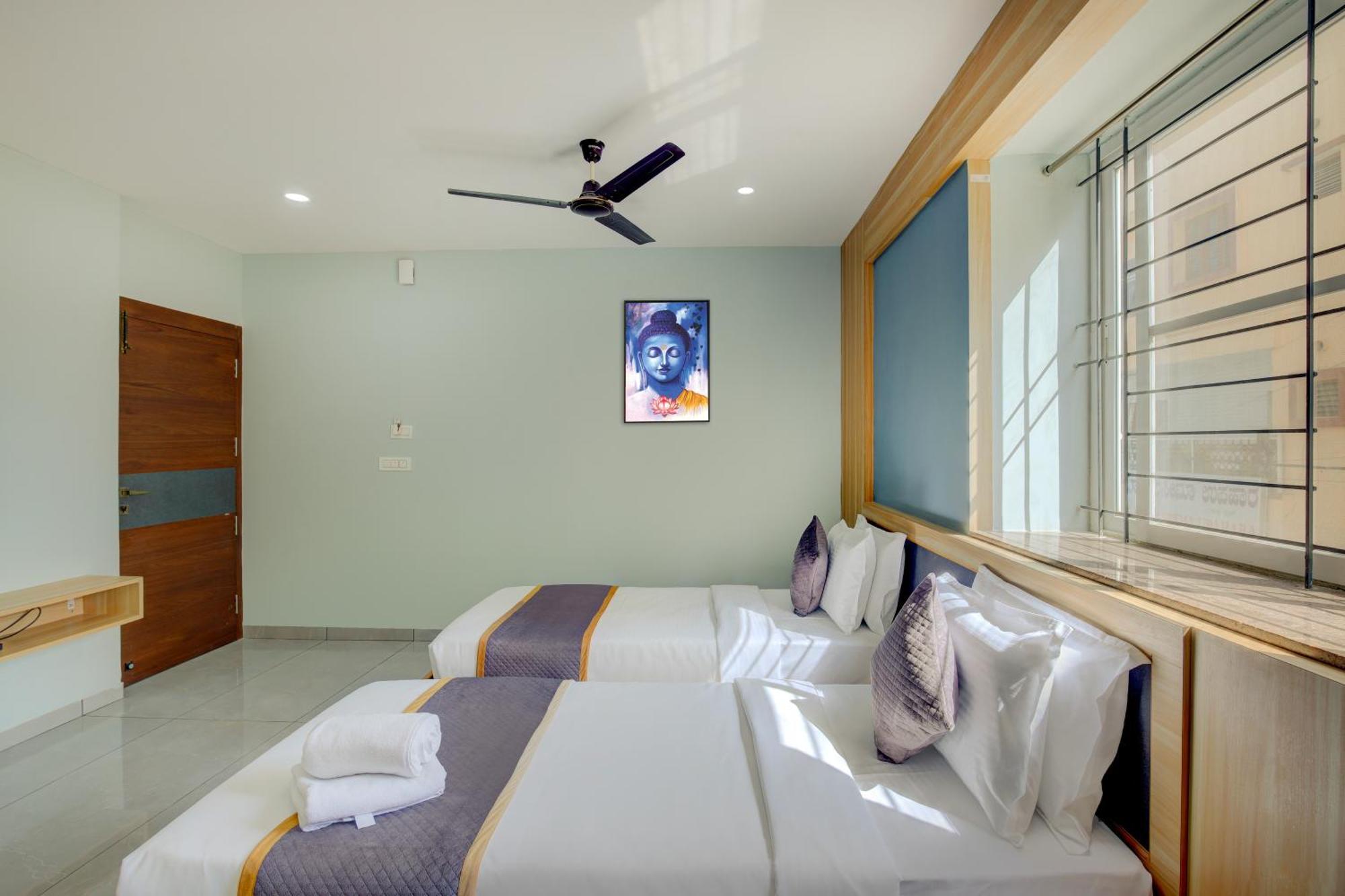 Hotel Park Lane Yelahanka Bangalore Buitenkant foto
